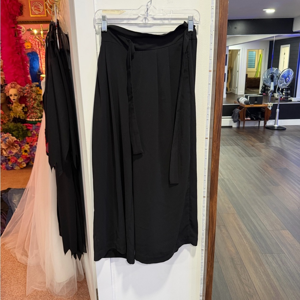 Zara Black Wide Leg Pants with Tie Waist